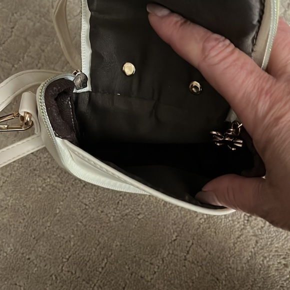 Small white bunny bag - Picture 4 of 5